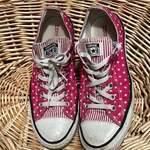 Hot pink Stars and Stripes Converse All Stars